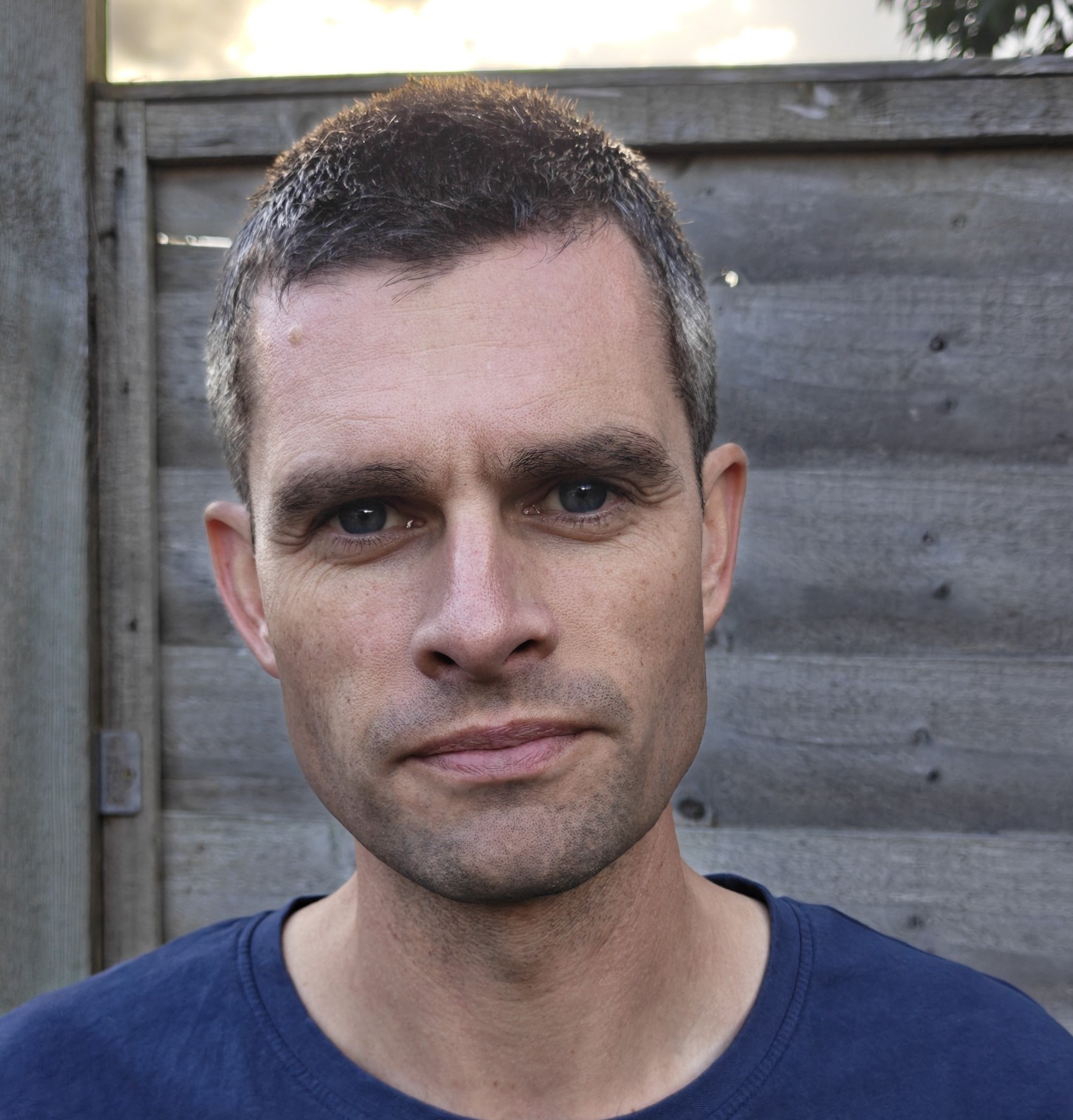 Mark Hunter picture (v handsome)